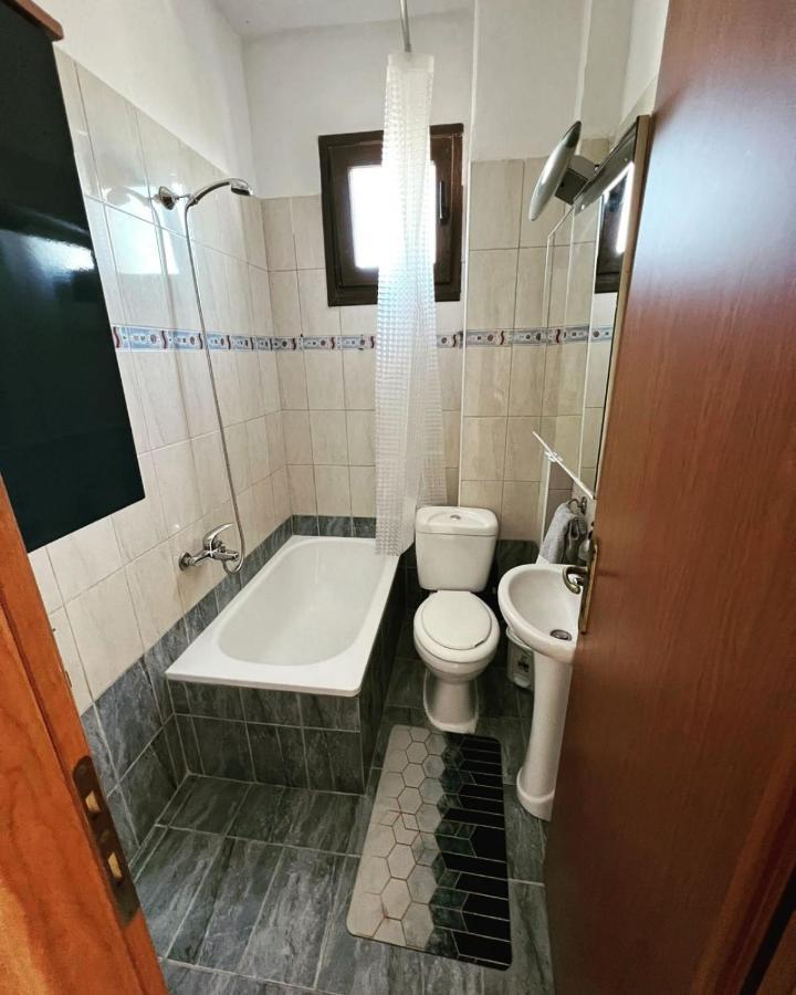 Infinity Stars Sea View Apartment Nea Kallikrateia Bagian luar foto